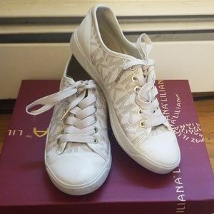 🎈Sold 🎈Michael Kors Sneakers
